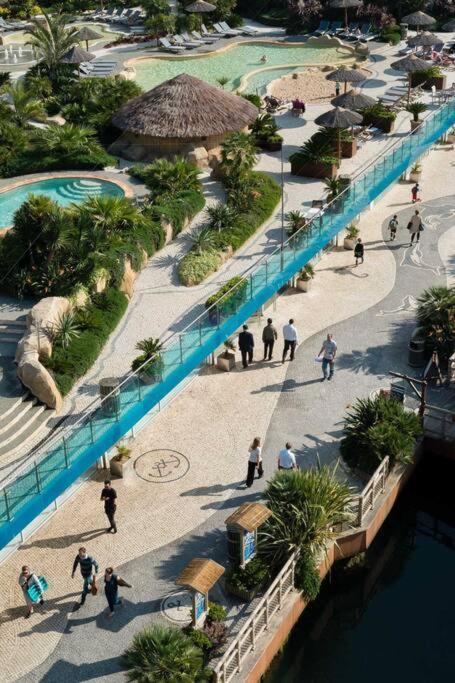Gibraltar Luxury With Rooftop Pools & Views Esterno foto