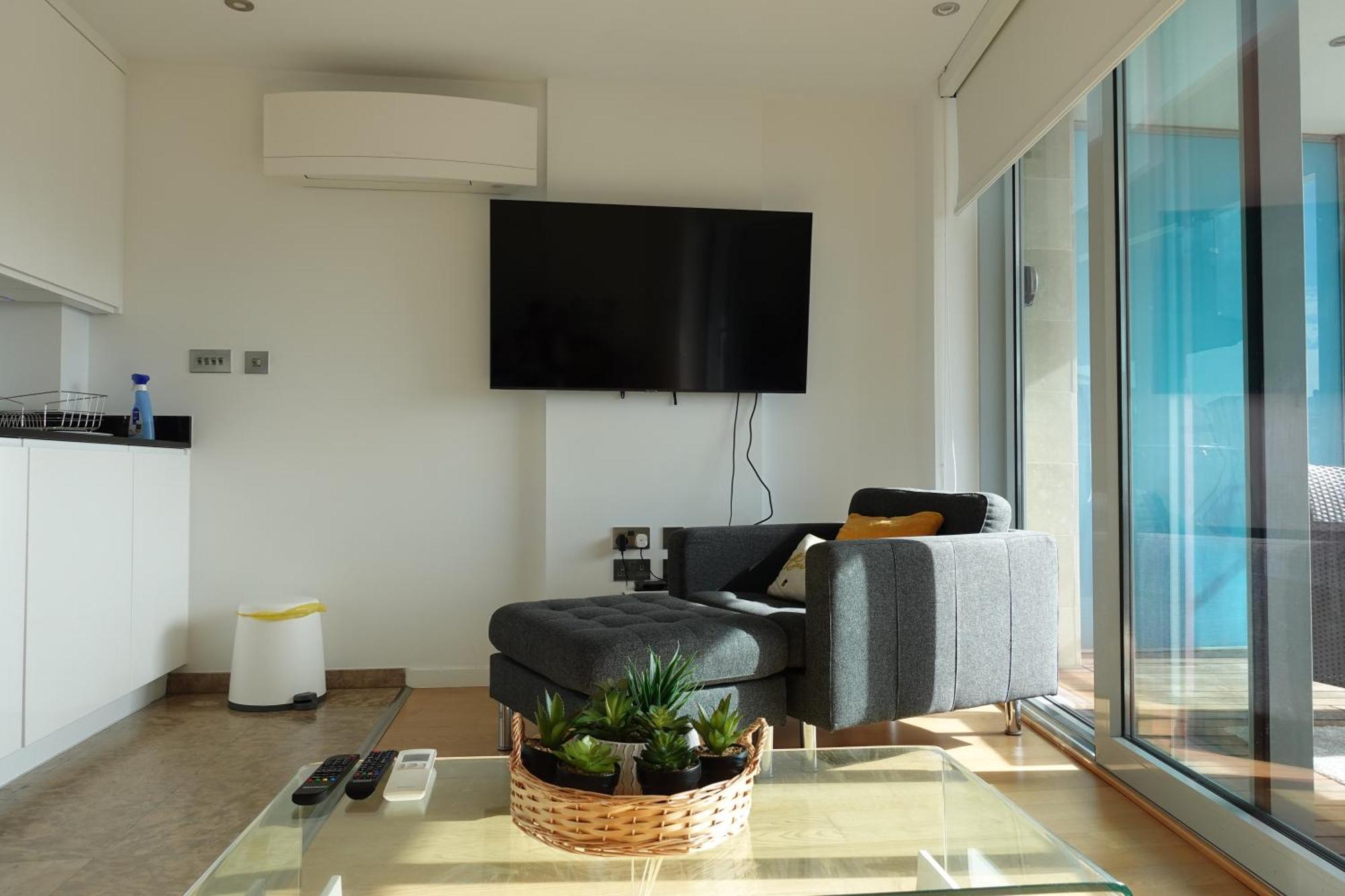 Gibraltar Luxury With Rooftop Pools & Views Esterno foto